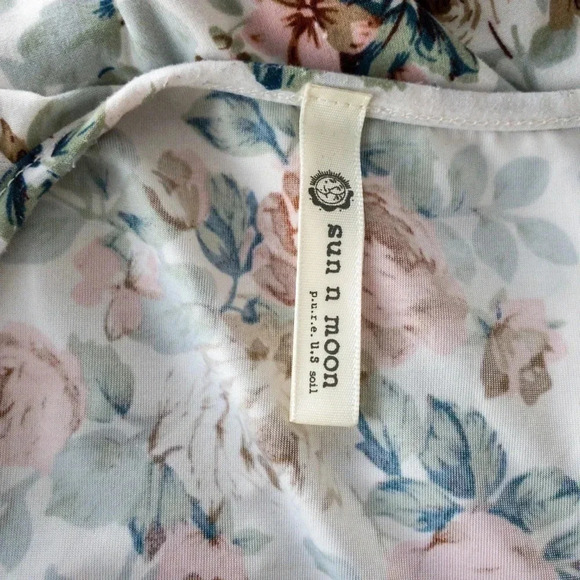 Sun and Moon Floral Top Sz Sm - Picture 4 of 5
